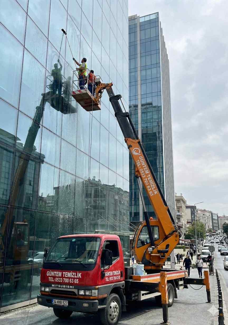 Bayrampaşa dış cephe ve cam temizlik hizmetleri: Gün Temizlik